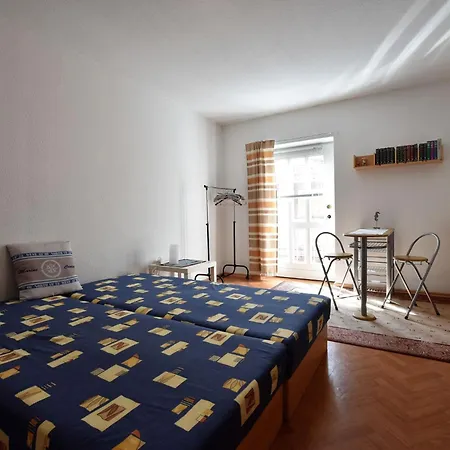 Cosy Near Lake Plau Apartment